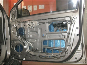 日产阳光四门隔音减震胶