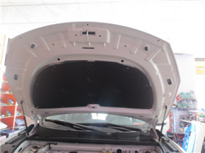 传祺GS5原车引擎盖隔音