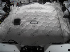 路虎极光后备箱消音隔热棉