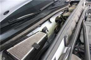 奥迪Q5原车水槽