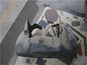 奥迪A4L原车轮弧衬板