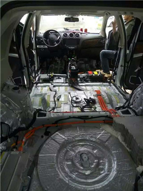 比亚迪唐隔音改装后备箱