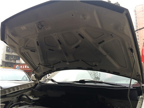 劲炫隔音改装引擎盖