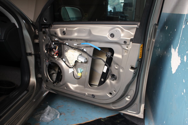 奥迪汽车隔音门板图