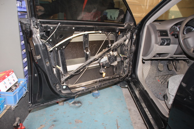 奥迪汽车隔音改装