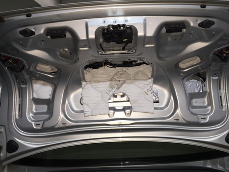 奥迪汽车隔音改装