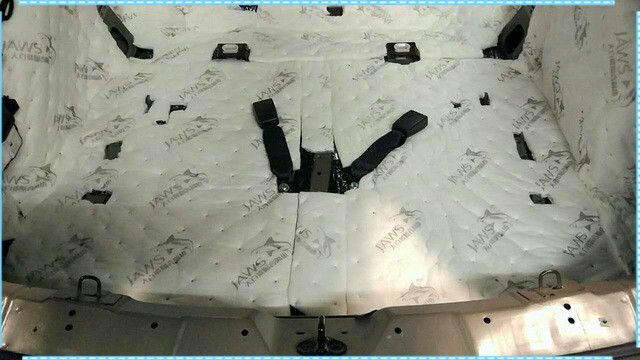 宝沃汽车隔音尾箱吸音