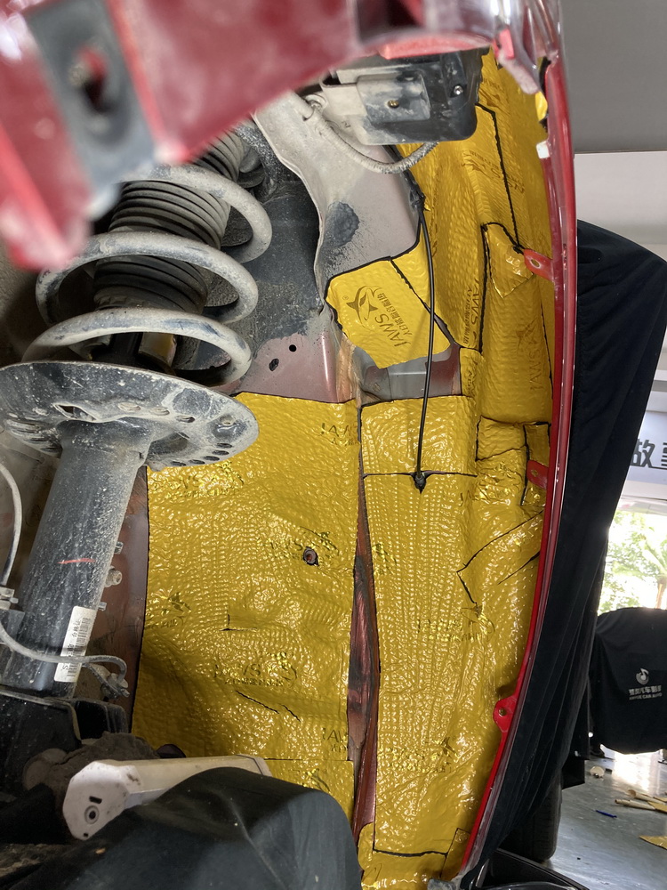 比亚迪唐大白鲨隔音