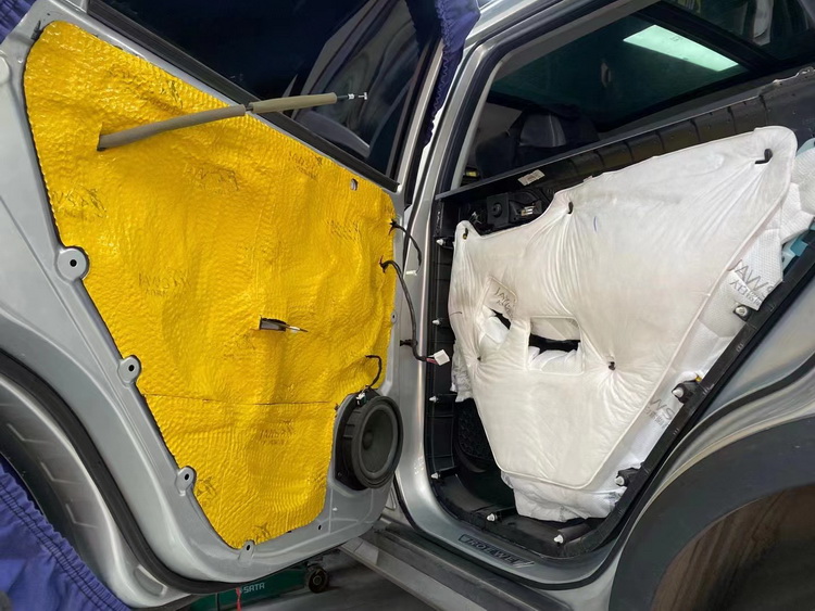 荣威RX5汽车隔音